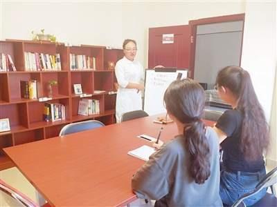 杨晓杰:在平凡中谱写非凡_社工周刊
