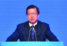 龙永图:公益慈善不应是少数人的专利_社工周刊